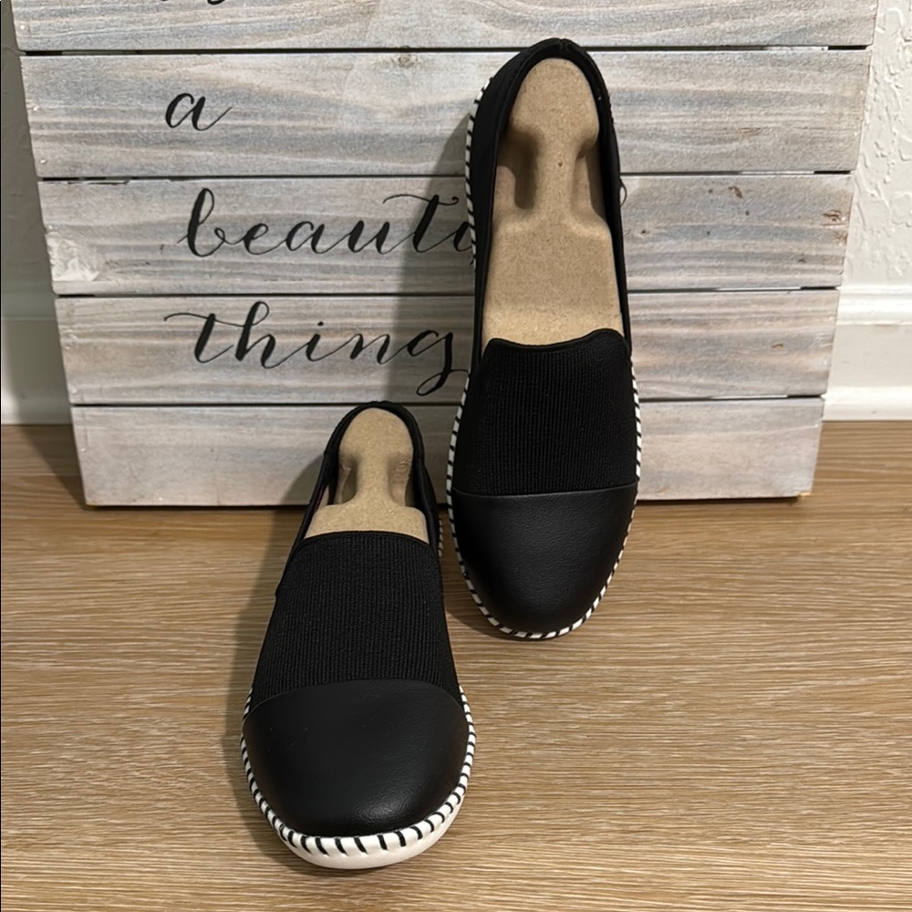 Skechers Women's Black Slip-On Shoes
